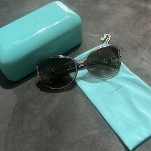 Tiffany’s sunglasses